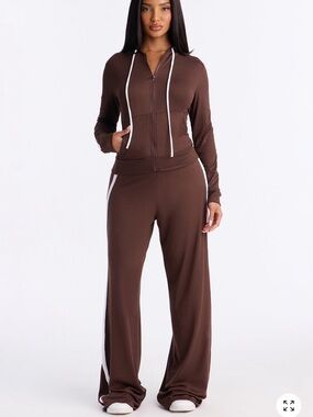 Tennis courts wide leg pant set